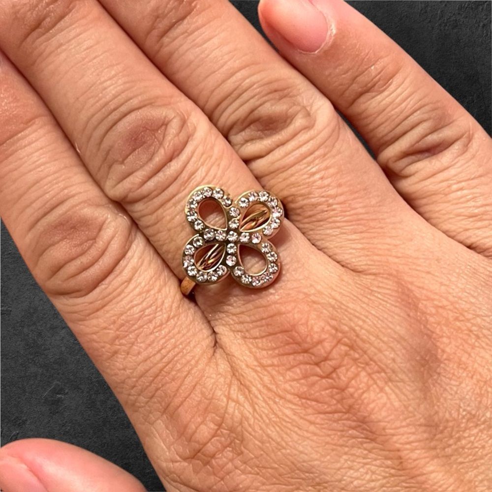 Gold Stainless Steel Crystal Flower Shaped Ring